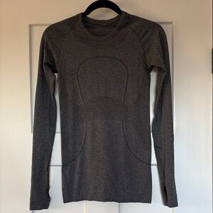 lululemon athletica Swiftly Tech Long-Sleeve Shirt size 4